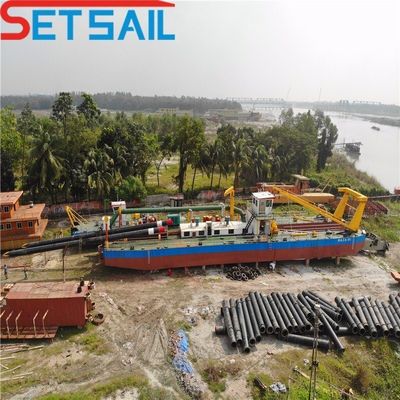 ΗΠΑ Cumins 160kw Diesel Engine 6 Inch Cutter Suction Dredger για την προώθηση της αμμουδιάς του ποταμού