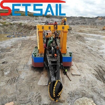 2000m Απόσταση εκφόρτωσης CTS Slot Type 26 Inch Cutter Suction Dredger για λάσπη ποταμού