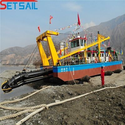 32 ιντσών 7500m3 Cutter Suction Dredger Αυξήστε την αποδοτικότητα της εκσκαφής σας στο σταθμό Booster
