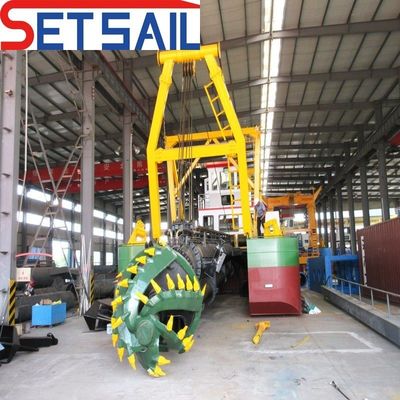 24 ιντσών Cutter Suction Mud Dredger με πακέτο Μέγεθος 1800.00cm * 380.00cm * 200.00cm