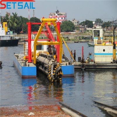 41m Συνολικό μήκος Υδραυλικός κόπτης κινητήρα Suction Mud Dredger με κινητήρα ντίζελ Cummins
