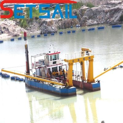 Προσαρμοσμένη ροή νερού 3000m3 18inch Cutter Suction Dredger για εργασίες εκσκαφής