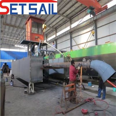 Προσαρμοσμένη 27m-39m Συνολικό μήκος Jet Suction River Sand Dredger για Αφρικανούς αγοραστές