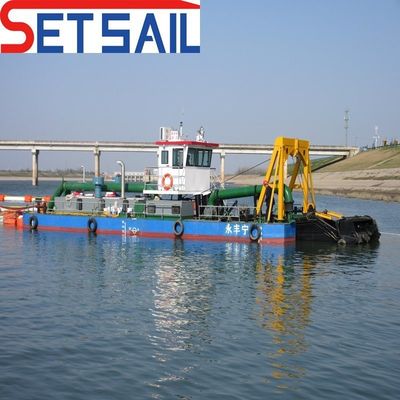 Συνολικό πλάτος 4,5 έως 12 μέτρα Υδραυλικό κουμπί ρυμούλκησης Hopper Suction Dredger με Siemens PLC
