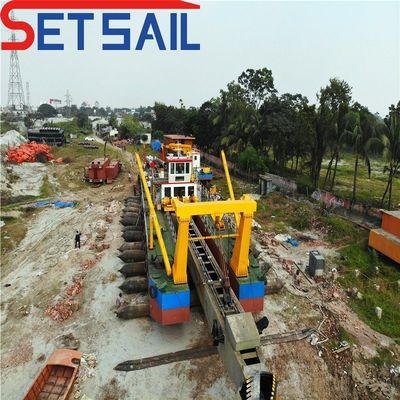 110kw-2000kw Δύναμη κινητήρα ντίζελ Trailing Hopper Cutter Suction Dredger για 3 σε 1
