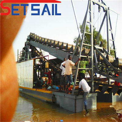 Αλυσίδα Bucket River Sand Mining Dredging Ship με συσκευή μετανάστευσης 4kw X 3-10kw X3