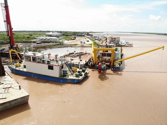 240HP-500HP Προώθηση Weichai Diesel Engine Υπηρεσία ενέργειας για δεξαμενόπλοια που παραδίδουν καύσιμο